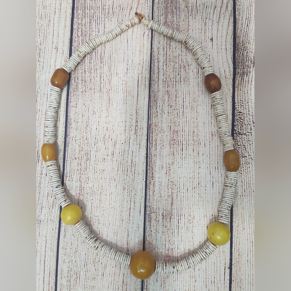 Antique Bakelite Heishi Shell Disk Graduated necklace